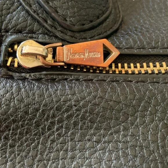 Neiman Marcus zipper tote satchel. Airline carry on SOFT black PU leather - Picture 8 of 8